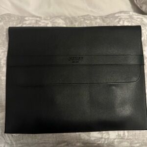 NWOT Guess Laptop Sleeve‎ Case w/ Pouch & Mouse Pad